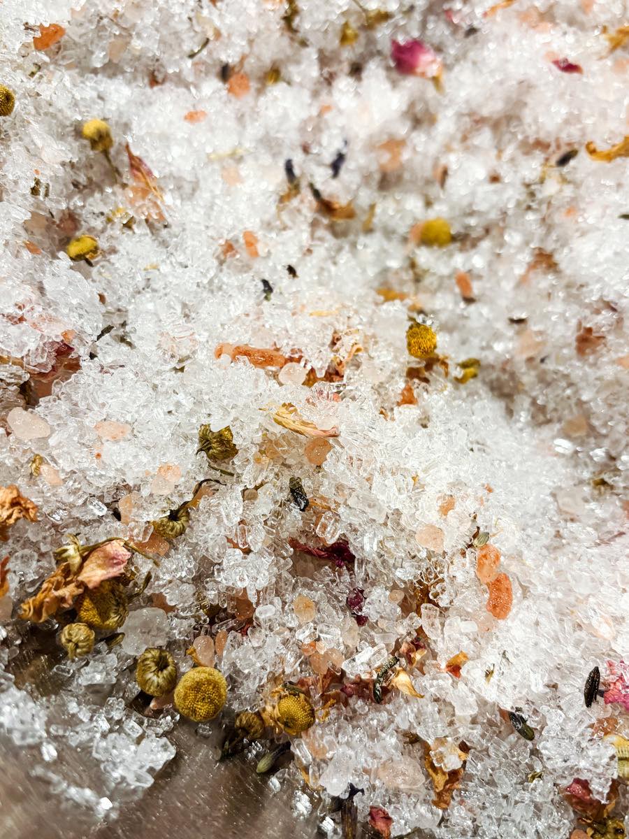 Sels de bain - Hydratant- Huile d'amande douce & Ylang Ylang