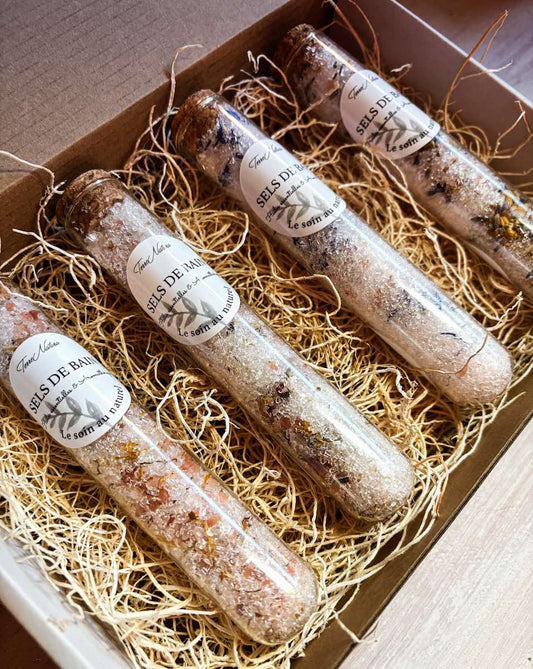 Gift box Test tubes of aromatherapy bath salts