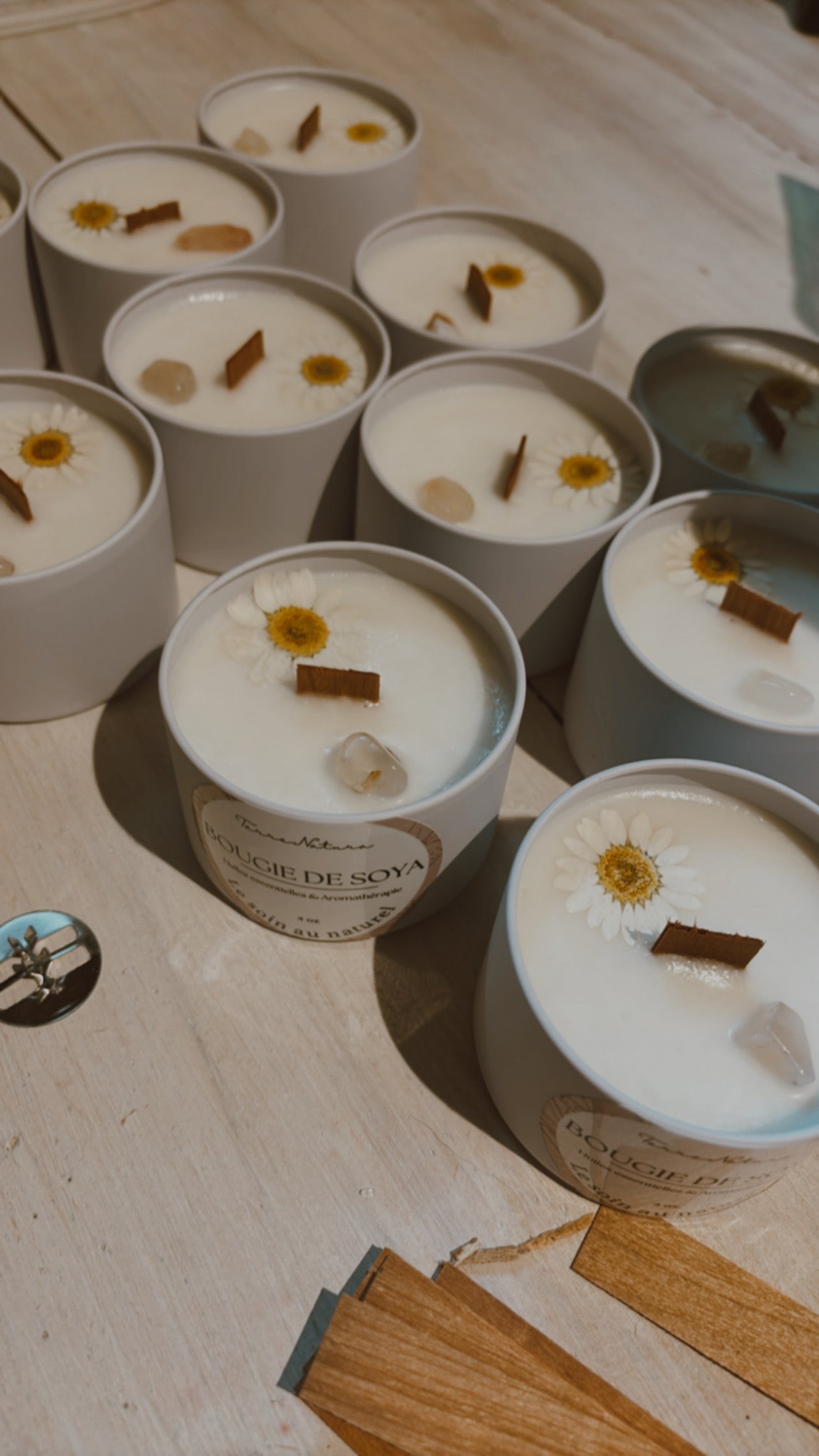 Vanilla-Chamomile & Agate Candle
