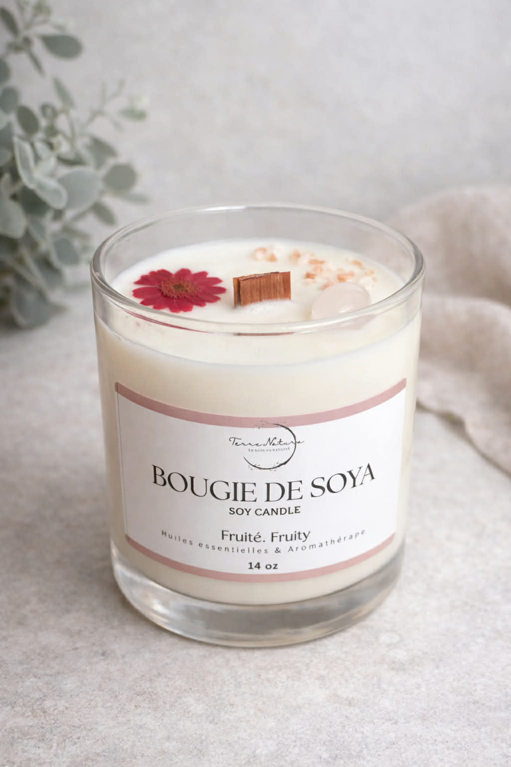 Fruity Candle & rose quartz 14 Oz
